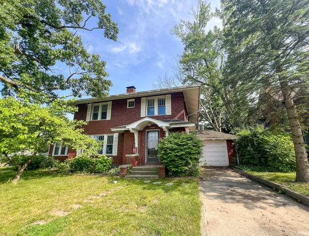 $179,900 | 1321 East Jackson Boulevard, Elkhart, IN 46516