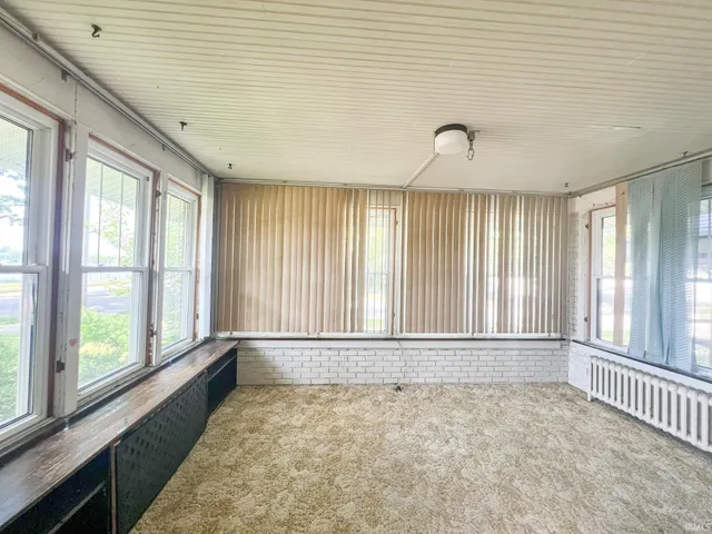 $179,900 | 1321 East Jackson Boulevard, Elkhart, IN 46516