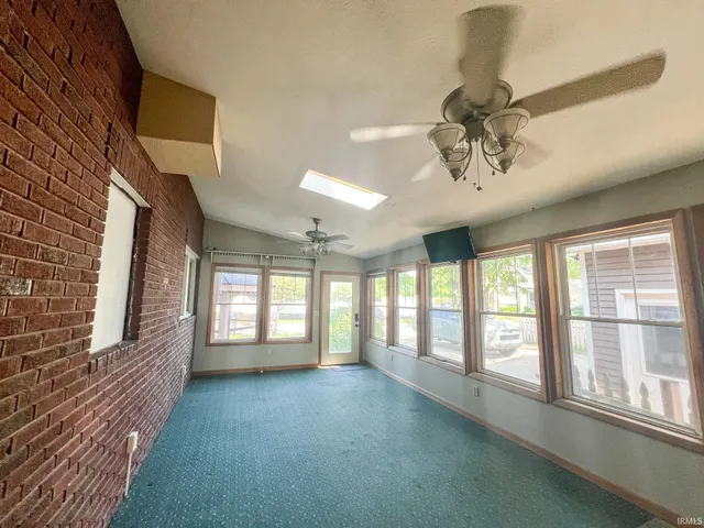 $179,900 | 1321 East Jackson Boulevard, Elkhart, IN 46516