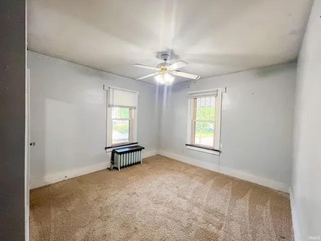 $179,900 | 1321 East Jackson Boulevard, Elkhart, IN 46516