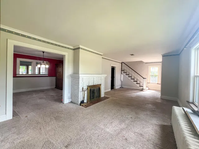 $179,900 | 1321 East Jackson Boulevard, Elkhart, IN 46516