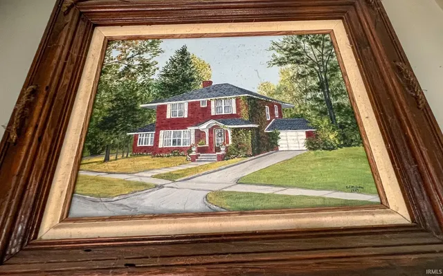 $179,900 | 1321 East Jackson Boulevard, Elkhart, IN 46516