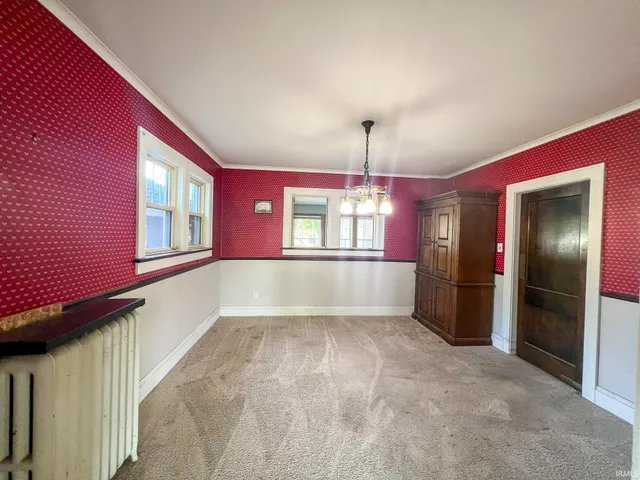 $179,900 | 1321 East Jackson Boulevard, Elkhart, IN 46516