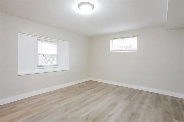 $1,640 | 1416 East Pacific Avenue, Independence, MO 64050