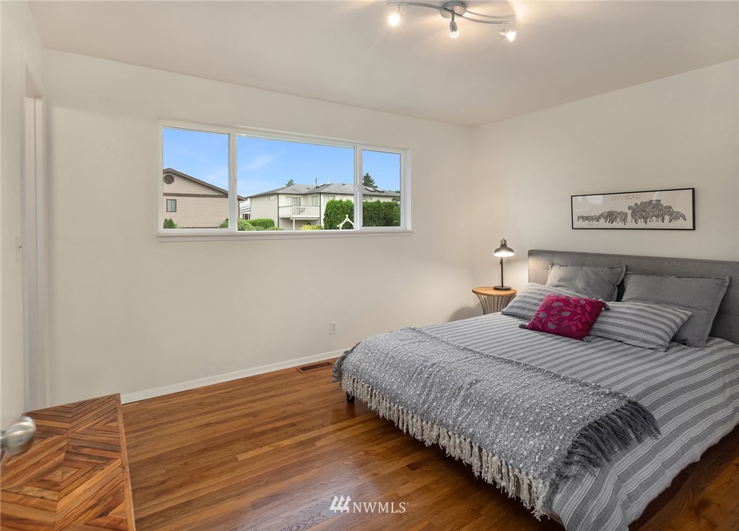 809 Walnut Street Edmonds, WA 98020 - Photo 17 of 25 Gallery Image 17