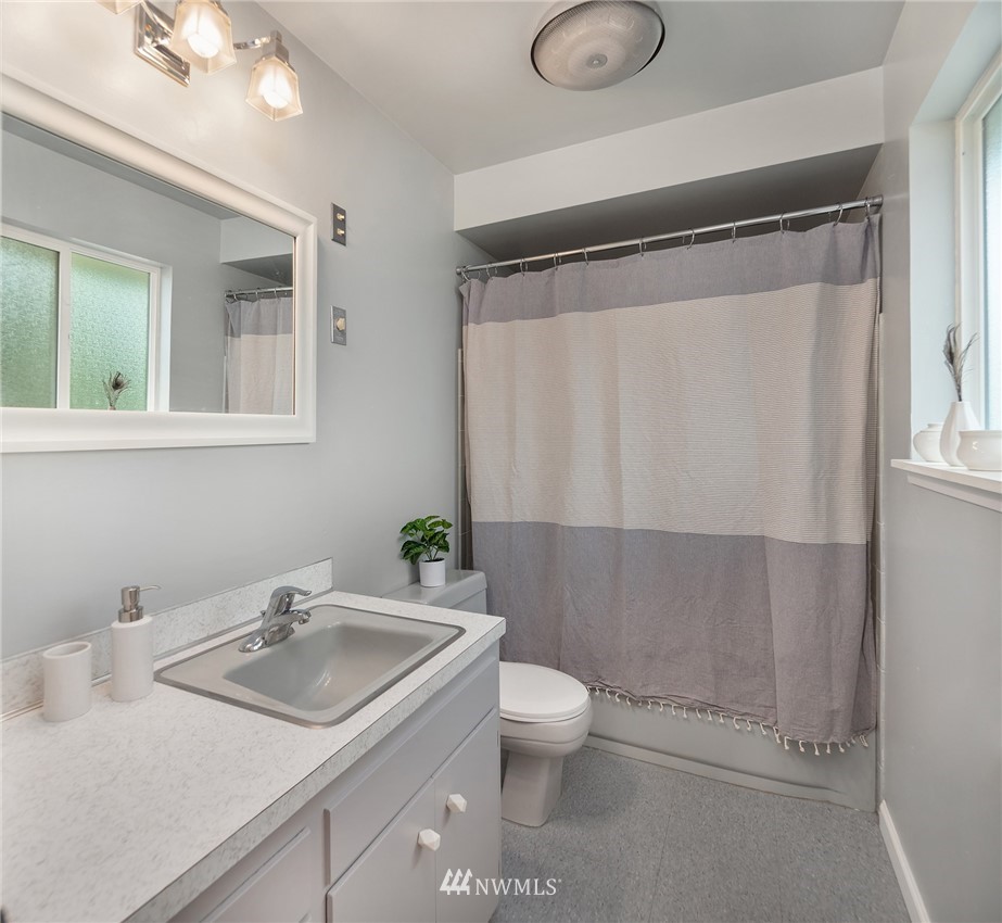 809 Walnut Street Edmonds, WA 98020 - Photo 18 of 25 Gallery Image 18