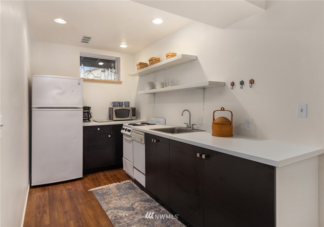 809 Walnut Street Edmonds, WA 98020 - Photo 19 of 25 Gallery Image 19