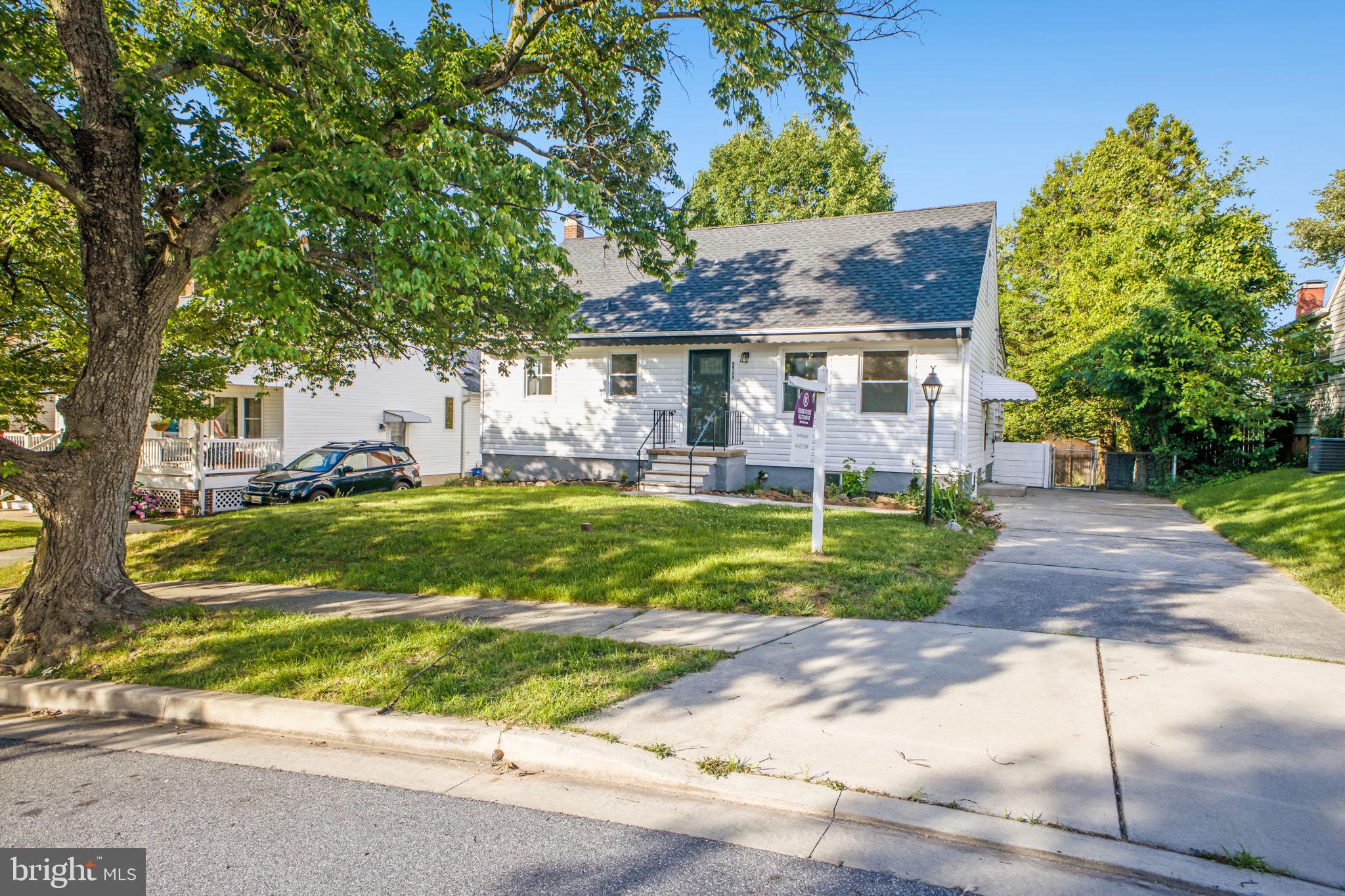 5513 Heatherwood Road Halethorpe, MD 21227 - Photo 3 of 53 Gallery Image 3