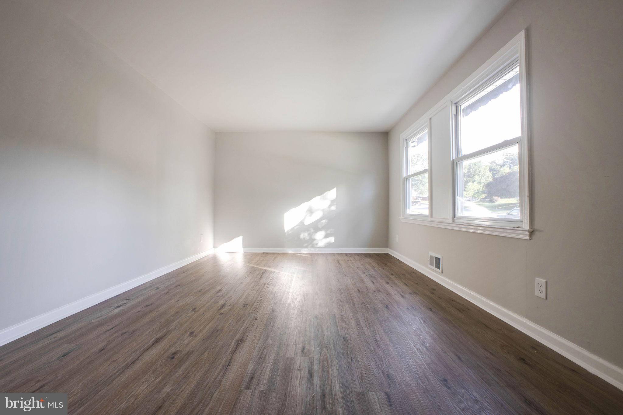 5513 Heatherwood Road Halethorpe, MD 21227 - Photo 4 of 53 Gallery Image 4
