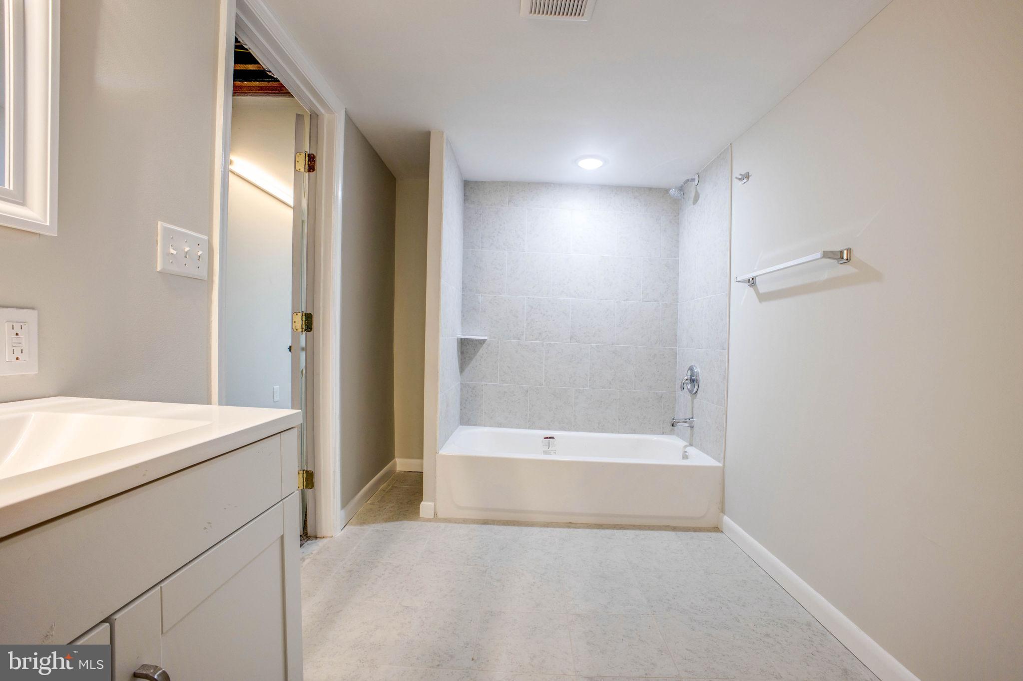5513 Heatherwood Road Halethorpe, MD 21227 - Photo 43 of 53 Gallery Image 43