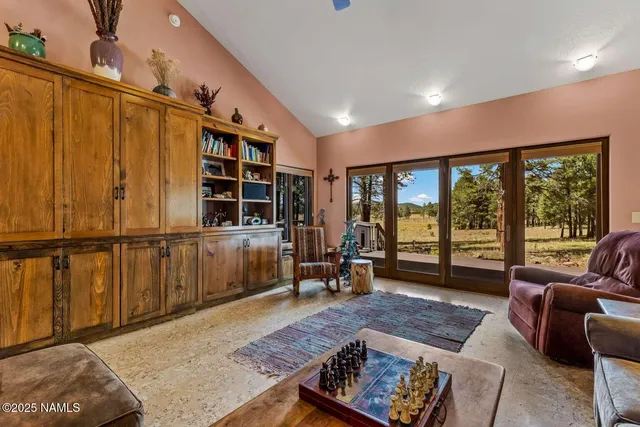 $1,775,000 | 995 North Transwestern Pump Road, Bellemont, AZ 86015