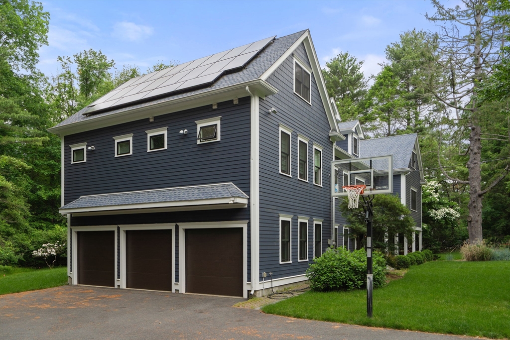 80 Locust Lane Needham, MA 02492 - Photo 3 of 33