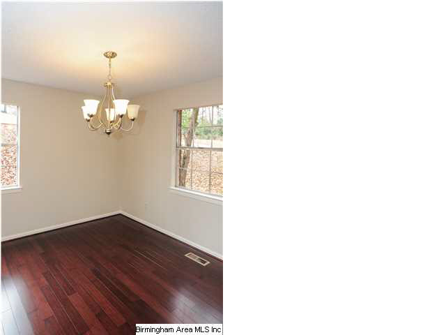 304 Fran Drive Alabaster, AL 35007 - Photo 5 of 31