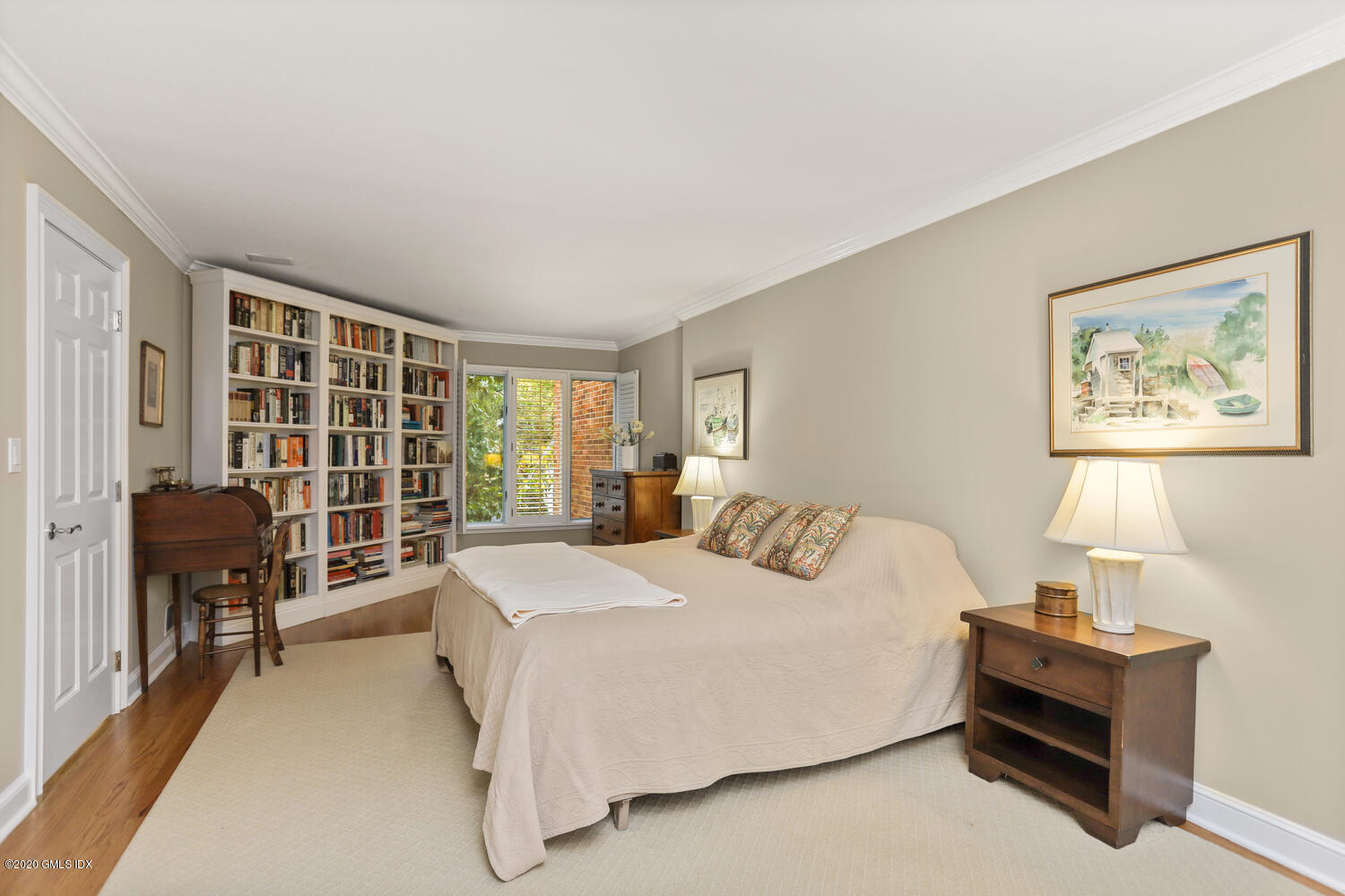 101 Lewis Street, Unit F Greenwich, CT 06830 - Photo 13 of 27 a bedroom with a large bed and a window