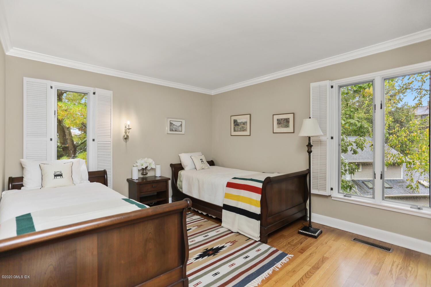 101 Lewis Street, Unit F Greenwich, CT 06830 - Photo 16 of 27 a room with furniture and a window