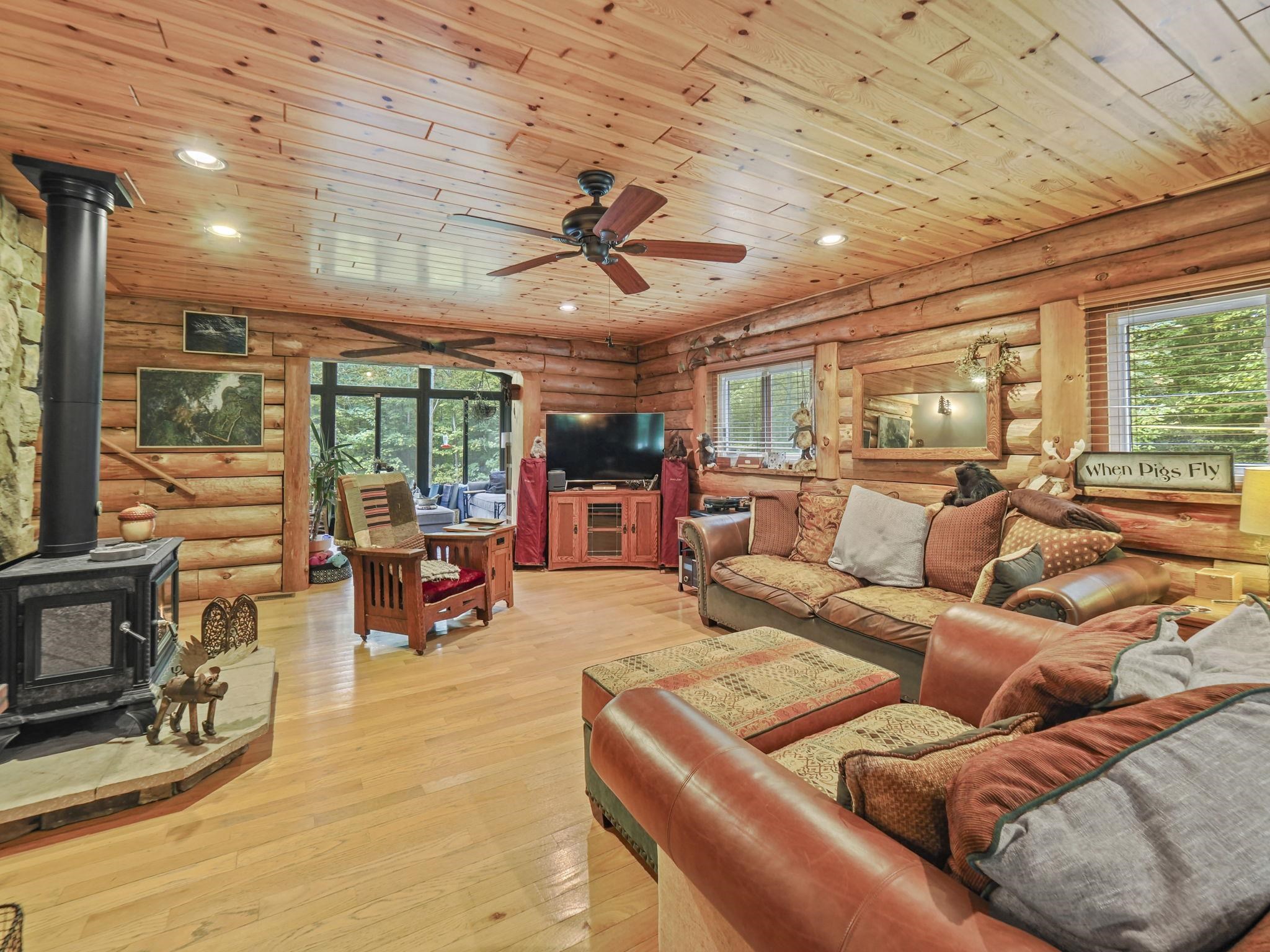 9098 Sunset Trail Road Northeast Mancelona, MI 49659 - Photo 10 of 39 1947468-cfbb1d5d-d0b9-4f24-9f51-cc3042a16e22.JPG