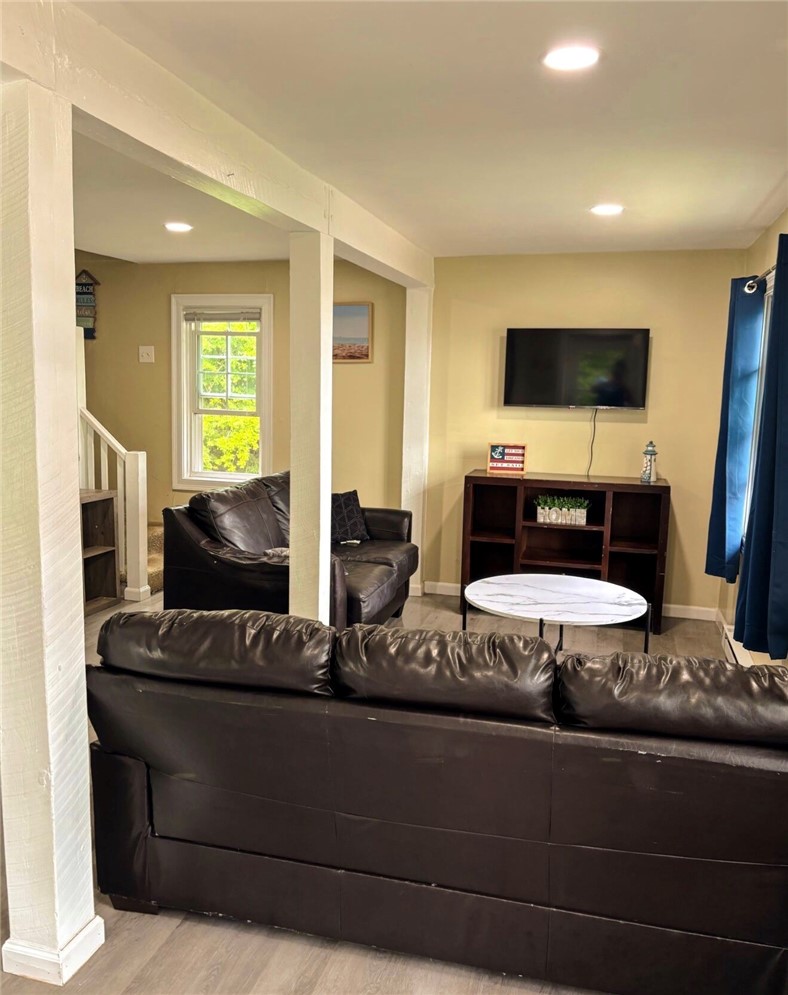 844 Boston Neck Road Narragansett, RI 02882 - Photo 19 of 26