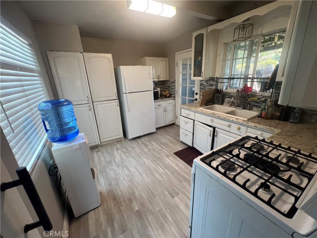 4267 Canterbury Road Riverside, CA 92504 - Photo 13 of 31 Gallery Image 13