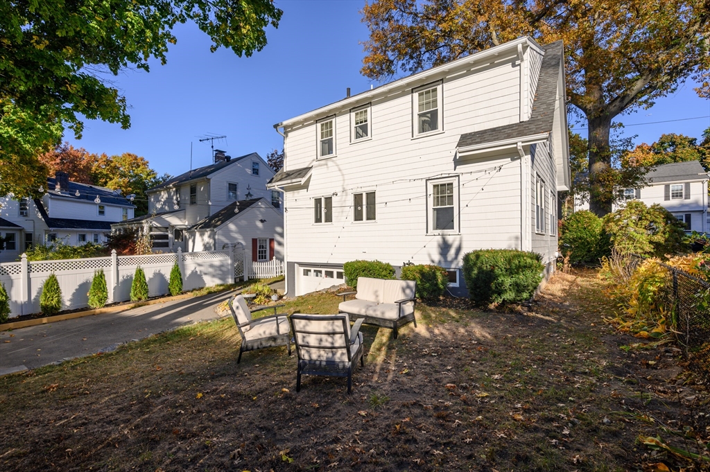 15 Brae Road Quincy, MA 02169 - Photo 26 of 36 Gallery Image 26