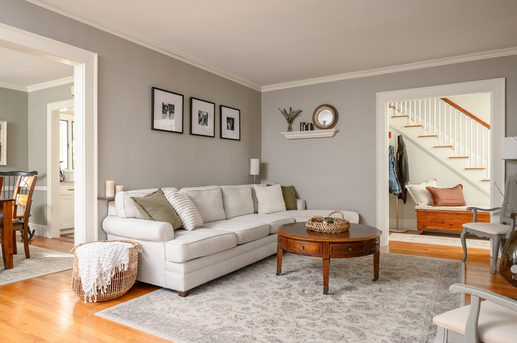 15 Brae Road Quincy, MA 02169 - Photo 9 of 36 Gallery Image 9