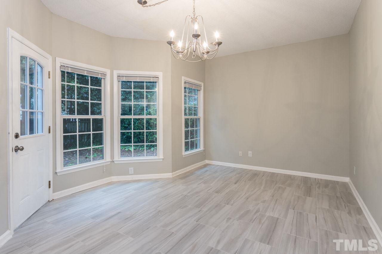 5516 Edgebury Road Raleigh, NC 27613 - Photo 12 of 25