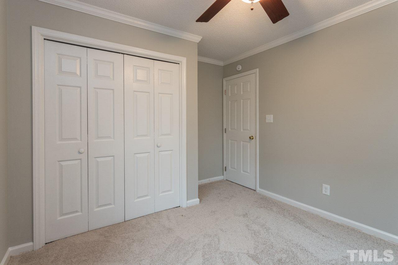 5516 Edgebury Road Raleigh, NC 27613 - Photo 16 of 25