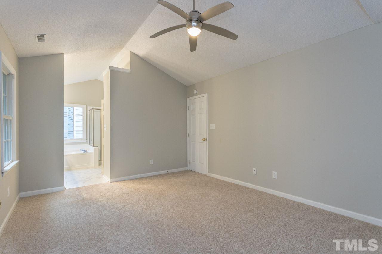 5516 Edgebury Road Raleigh, NC 27613 - Photo 19 of 25