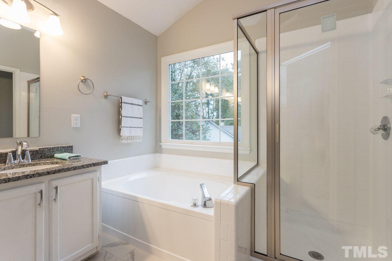 5516 Edgebury Road Raleigh, NC 27613 - Photo 21 of 25
