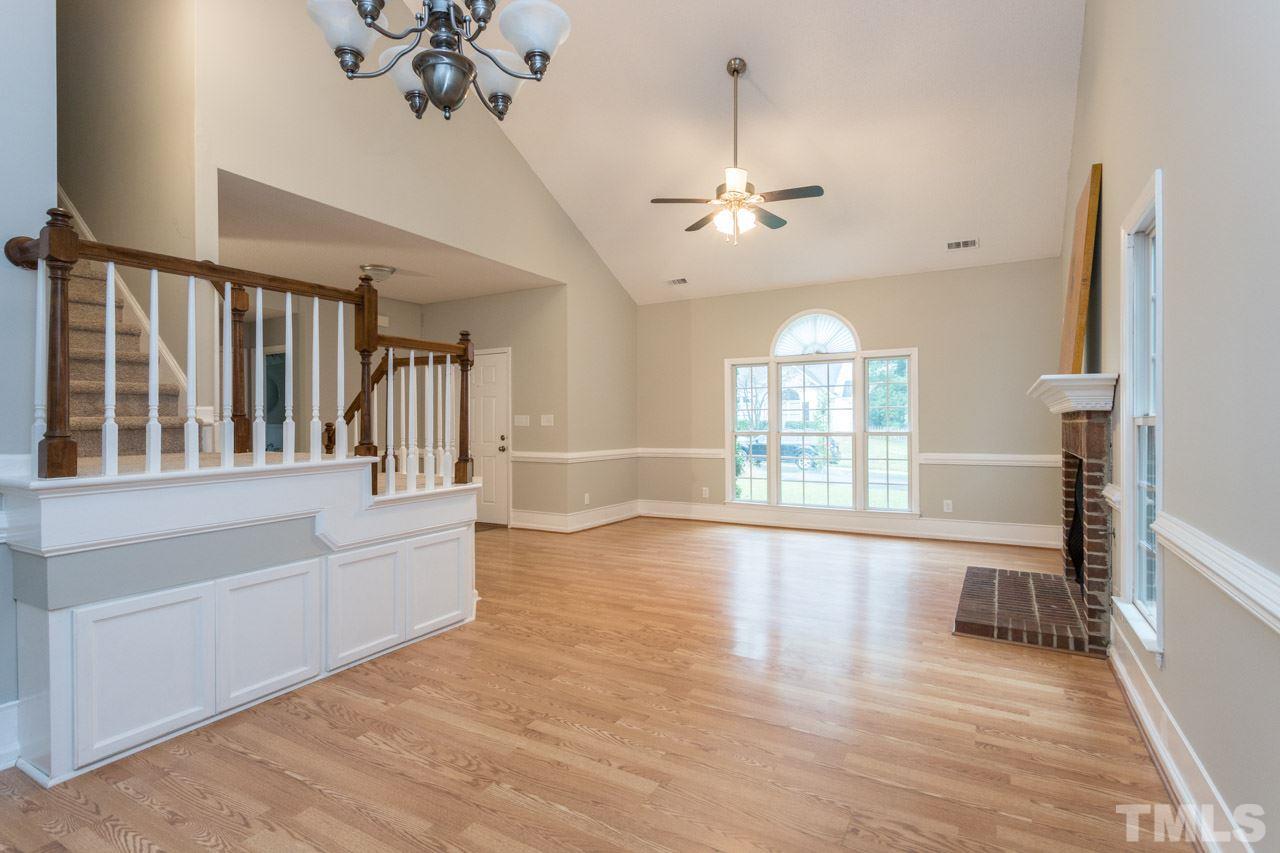 5516 Edgebury Road Raleigh, NC 27613 - Photo 5 of 25