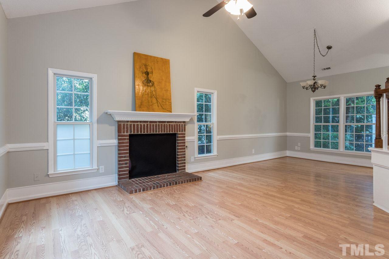 5516 Edgebury Road Raleigh, NC 27613 - Photo 7 of 25