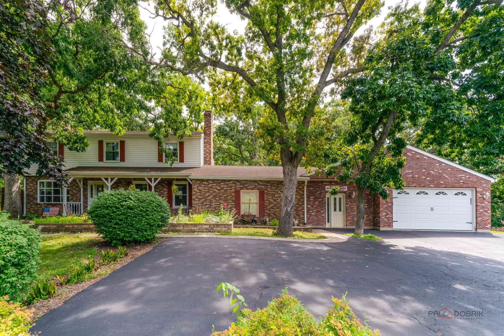 820 Black Partridge Road McHenry, IL 60051 - Photo 2 of 34