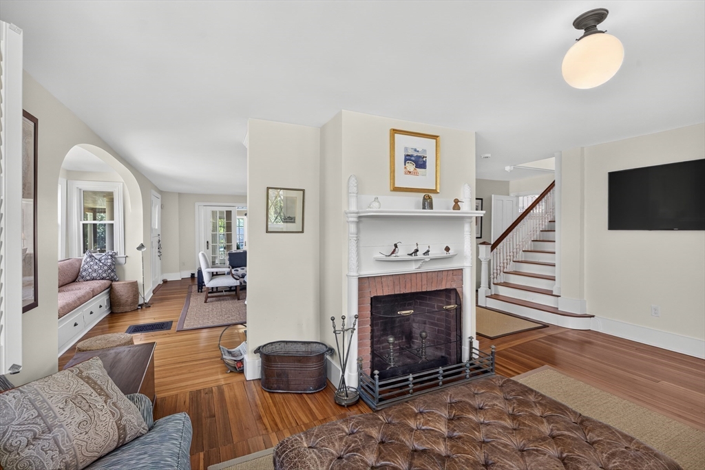 72 Water Street Marion, MA 02738 - Photo 18 of 42