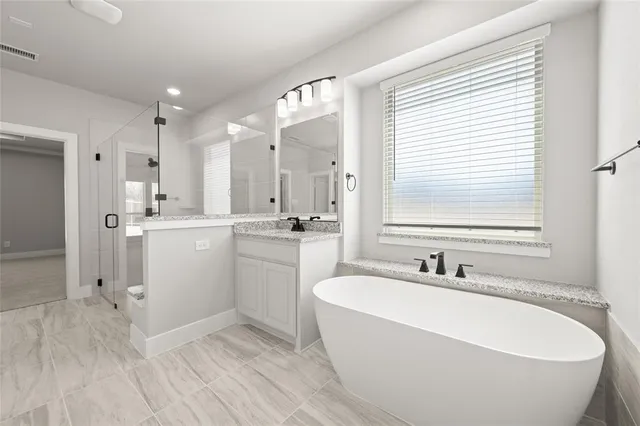 $693,022 | 604 South Hidden Lks Drive, DeSoto, TX 75115