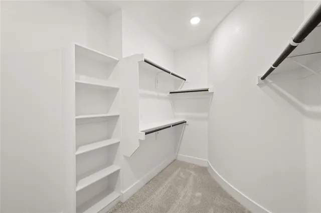 $693,022 | 604 South Hidden Lks Drive, DeSoto, TX 75115