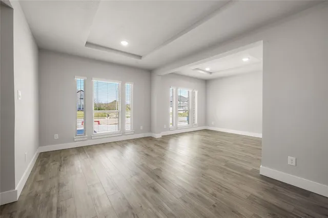 $693,022 | 604 South Hidden Lks Drive, DeSoto, TX 75115