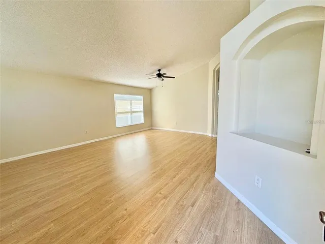 $2,500 | 1317 Casterton Circle, Davenport, FL 33897