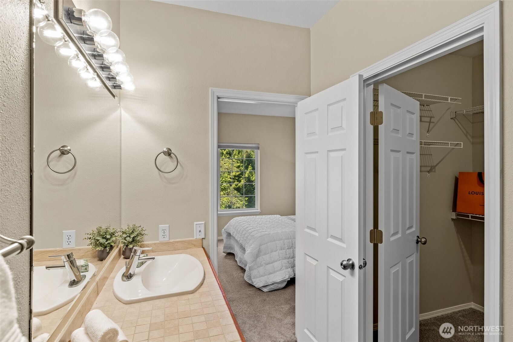 12105 Northeast 171st Place, Unit A202 Bothell, WA 98011 - Photo 14 of 23