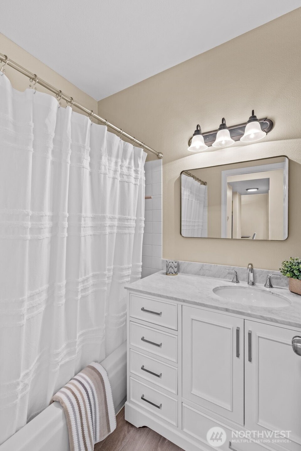 12105 Northeast 171st Place, Unit A202 Bothell, WA 98011 - Photo 18 of 23