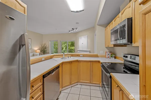 $435,000 | 12105 Northeast 171st Place, Unit A202, Bothell, WA 98011