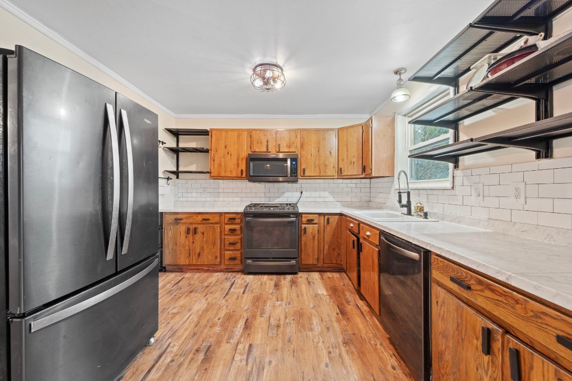6319 Lisle Road Owego, NY 13827 - Photo 8 of 30 Gallery Image 8
