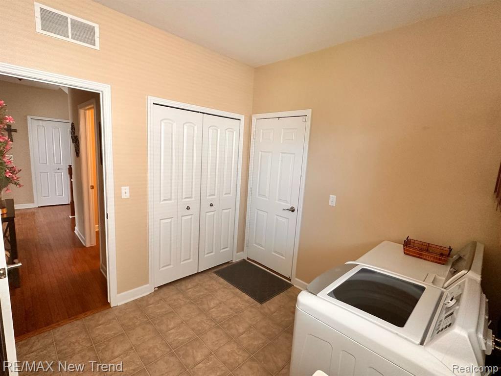 51207 Brompton Novi, MI 48374 - Photo 19 of 21