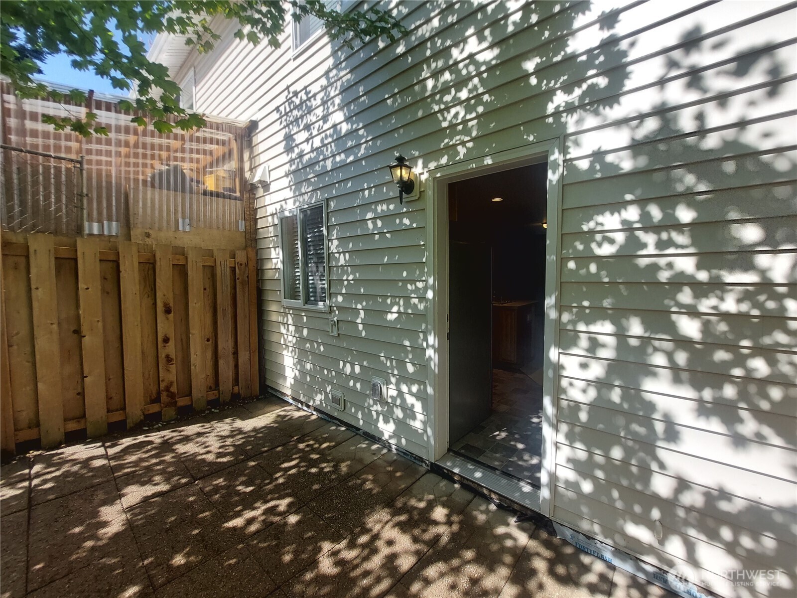 6907 Rainier Drive, Unit 1B Everett, WA 98203 - Photo 23 of 31