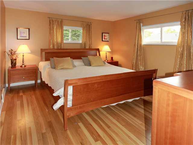 3166 North Star Road Columbus, OH 43221 - Photo 13 of 25
