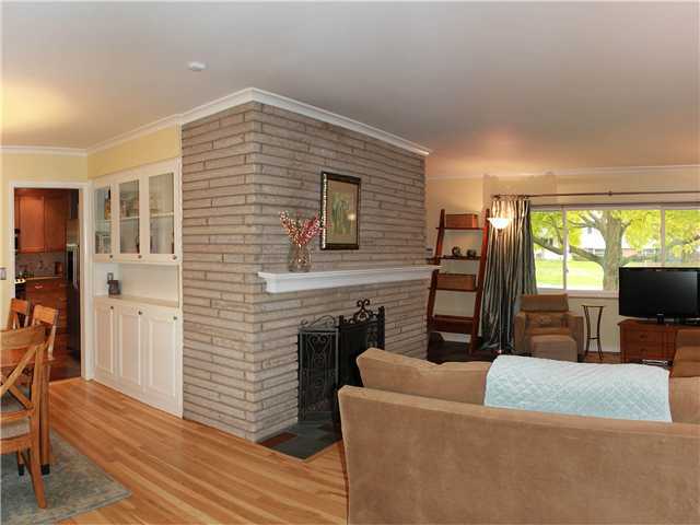 3166 North Star Road Columbus, OH 43221 - Photo 7 of 25