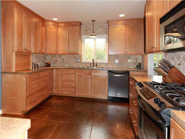 3166 North Star Road Columbus, OH 43221 - Photo 9 of 25