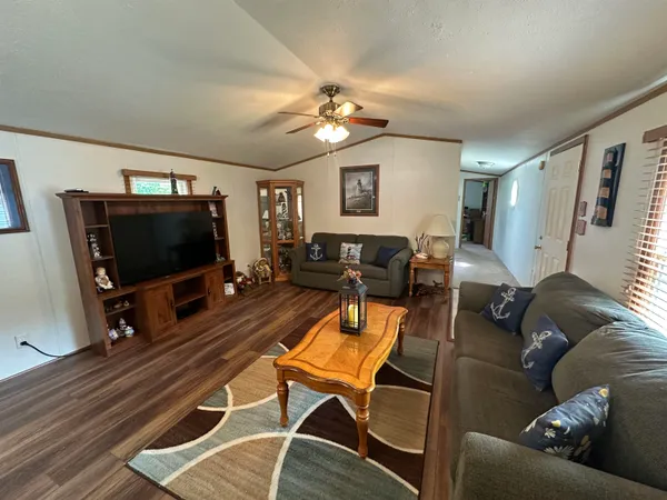 $44,900 | 666 South Bluff Road, Unit 818, South Beloit, IL 61080