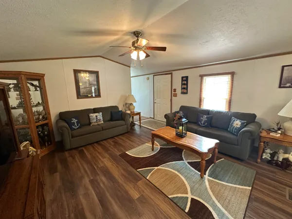 $44,900 | 666 South Bluff Road, Unit 818, South Beloit, IL 61080