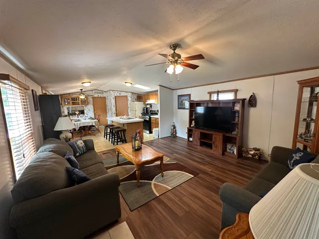 $49,900 | 666 South Bluff Road, Unit 818, South Beloit, IL 61080