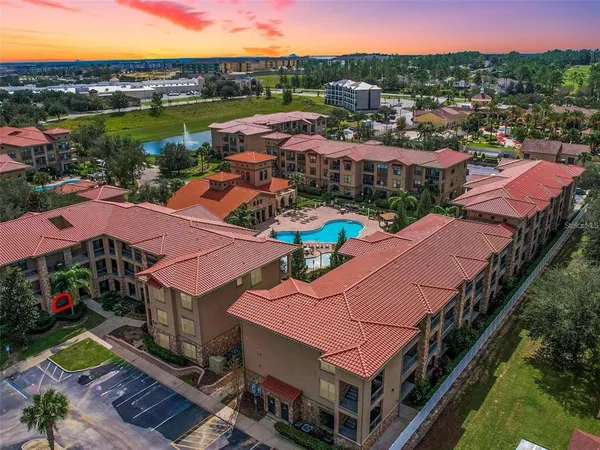 $165,000 | 904 Charo Parkway, Unit 514, Davenport, FL 33897