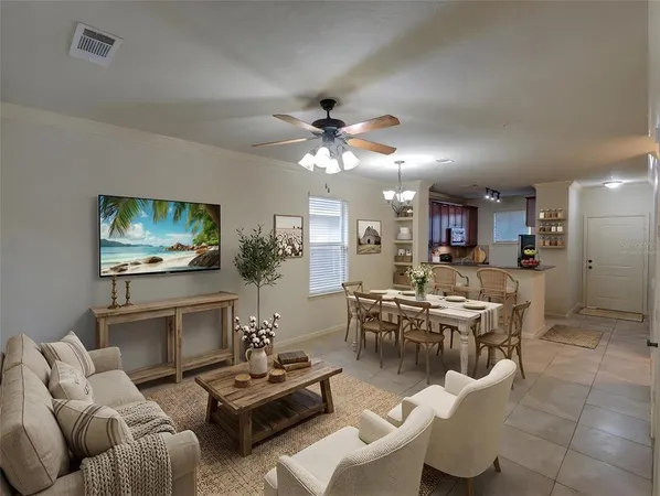$165,000 | 904 Charo Parkway, Unit 514, Davenport, FL 33897